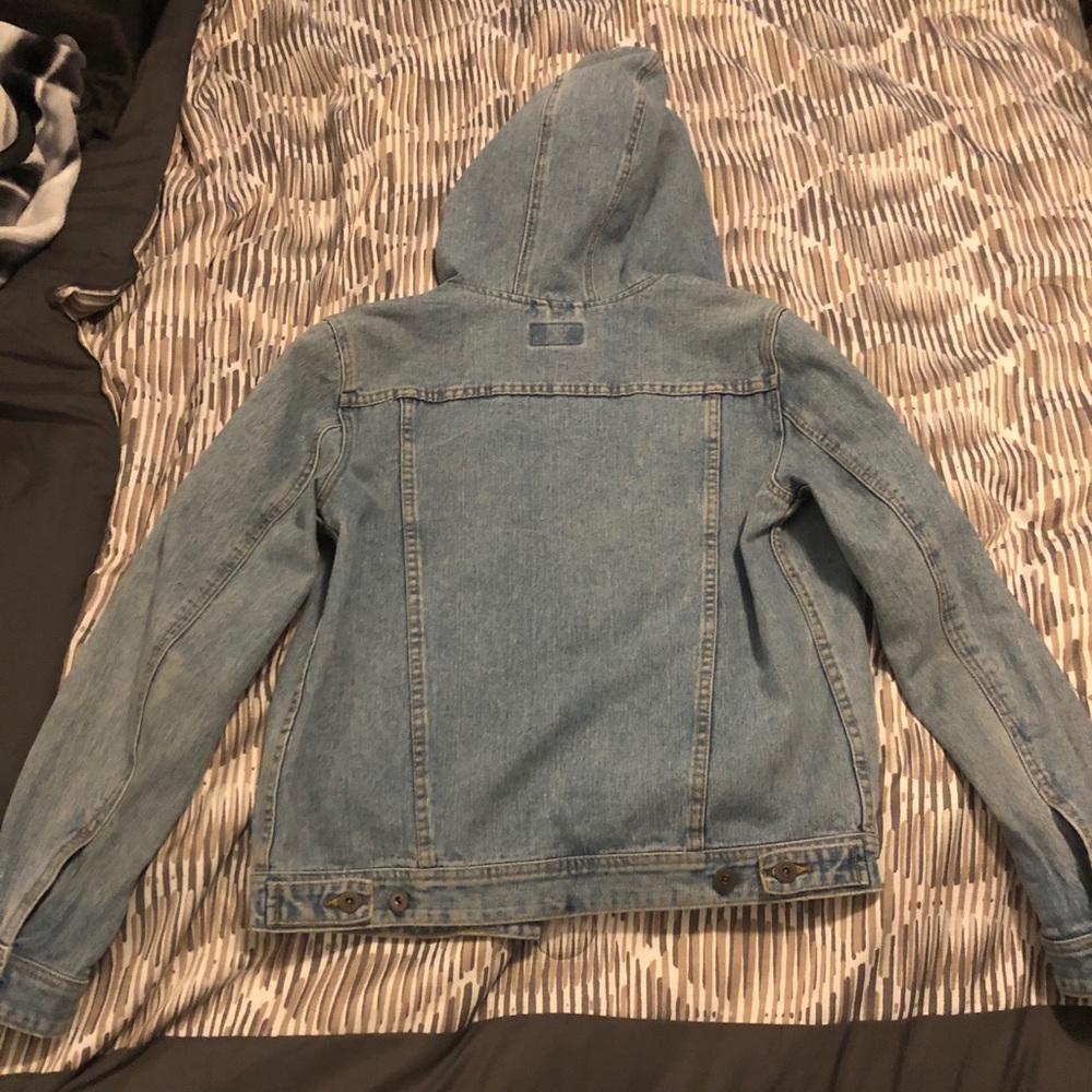 Denim jacket - Picture 2 of 4